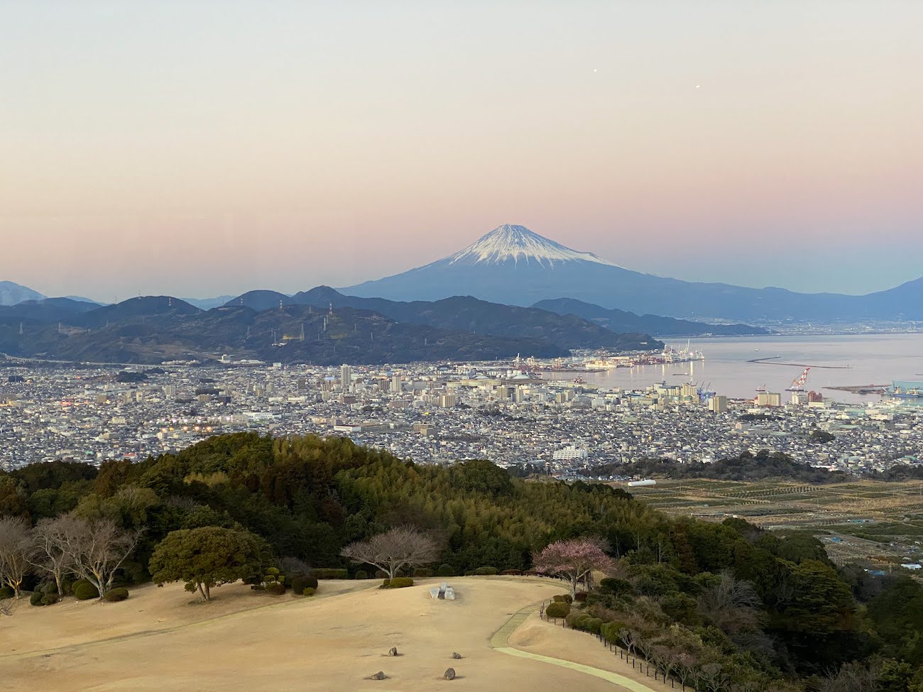 日本平ホテルからの富士山の眺め